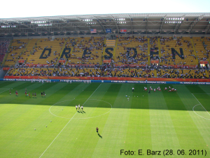 Rudolf-Harbig-Stadion: USA - Nordkorea